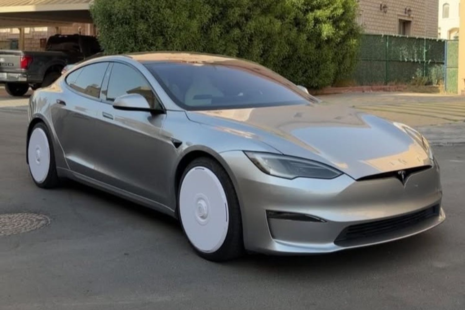 Do Wheel Covers Help Protect Model 3 From Curb Rash?