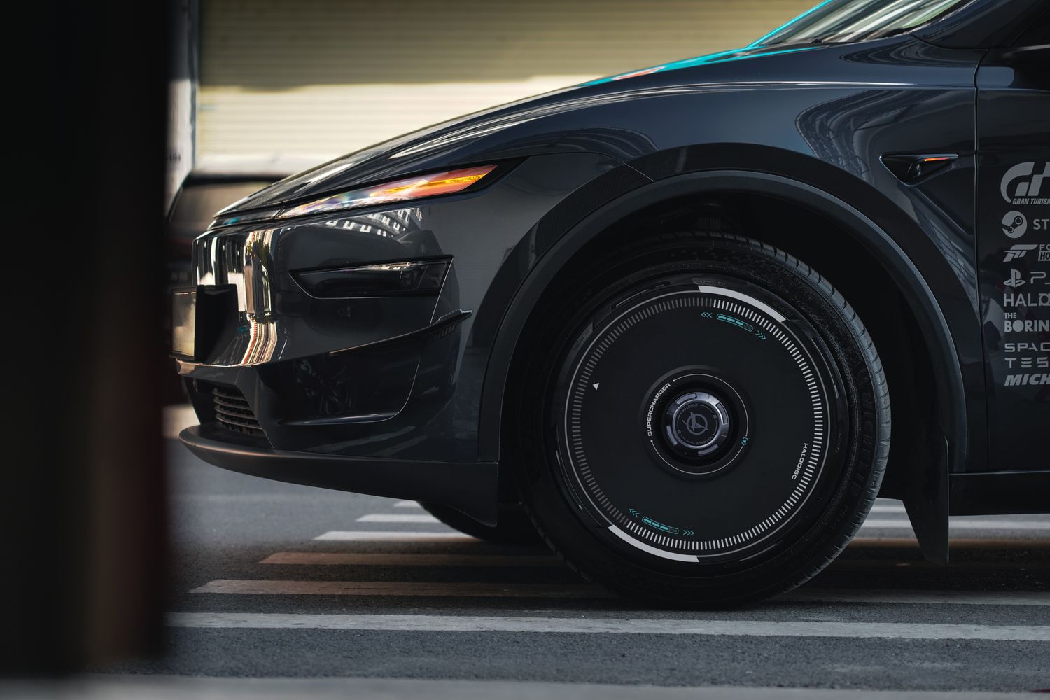 Tesla Model 3 Wheel Cover Materials – Plastic vs ABS vs PP