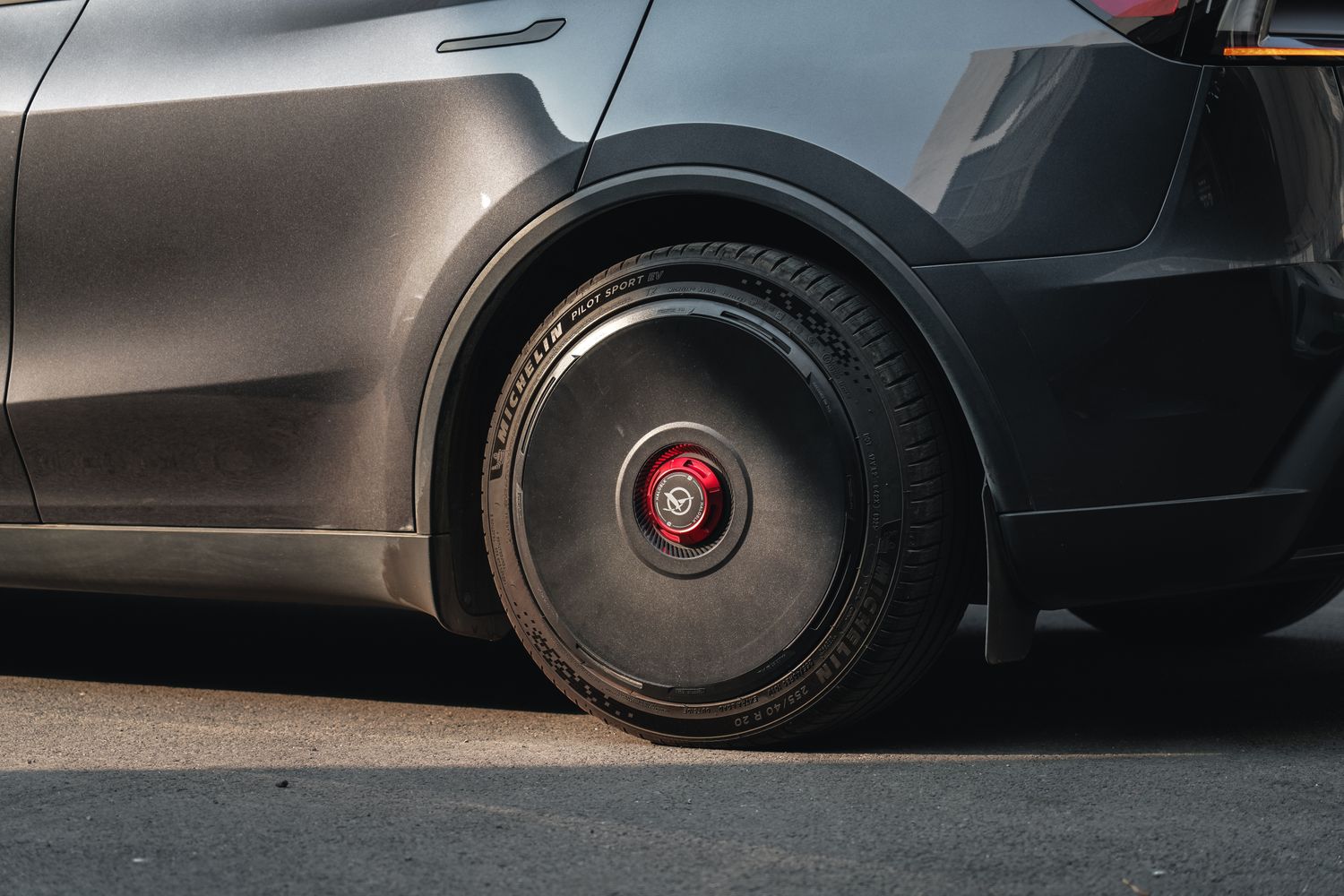 Why Tesla Model 3 Wheel Covers Fall Off