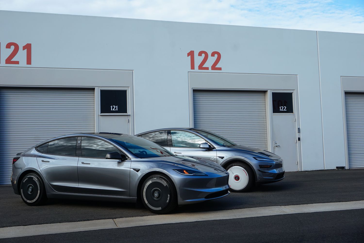 Best Tesla Model 3 Wheel Covers 2025 | HALODISC 2 Upgrade Guide