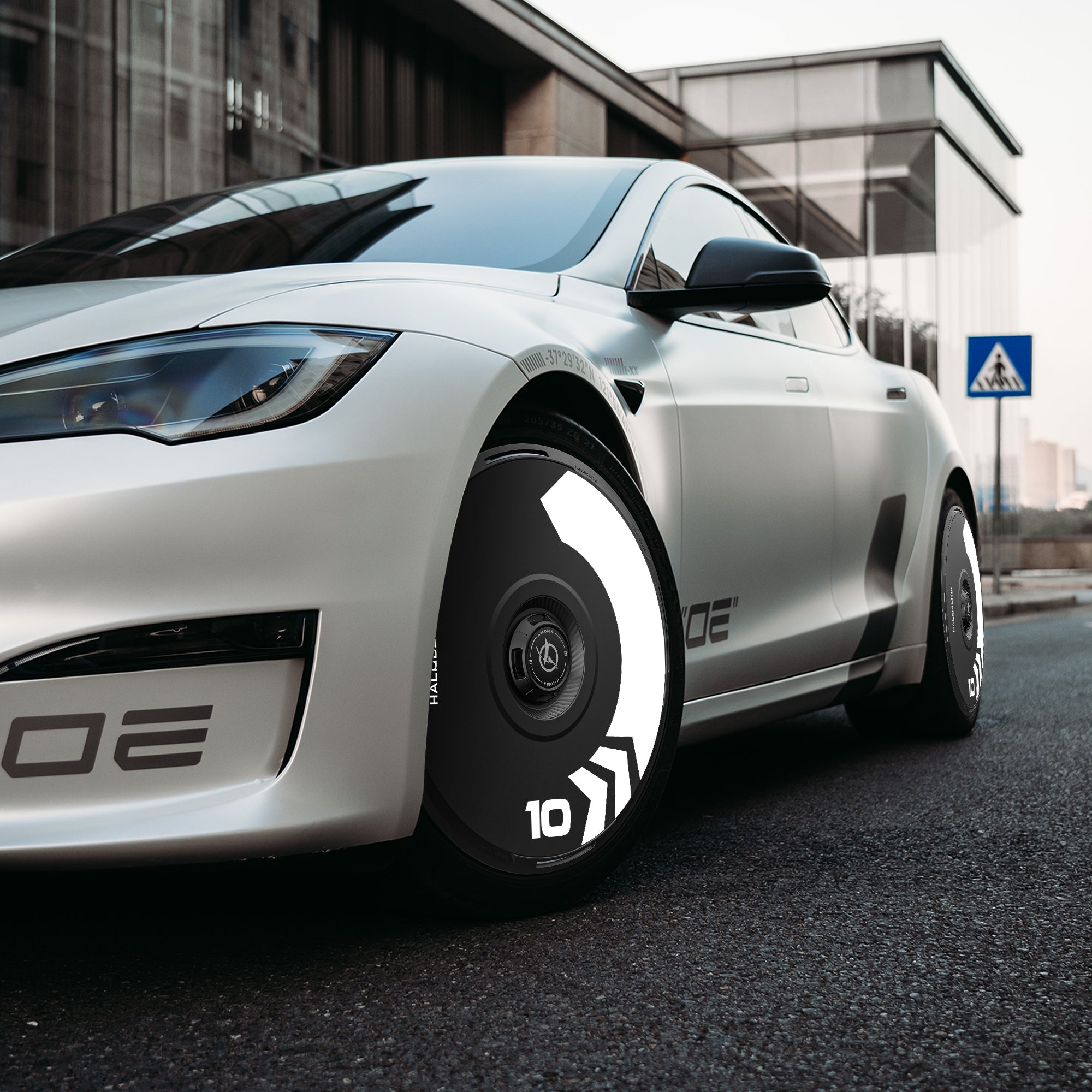 HALODISC 2 Wheel Covers for Tesla Model S 19" Slipstream Wheels丨Arrow