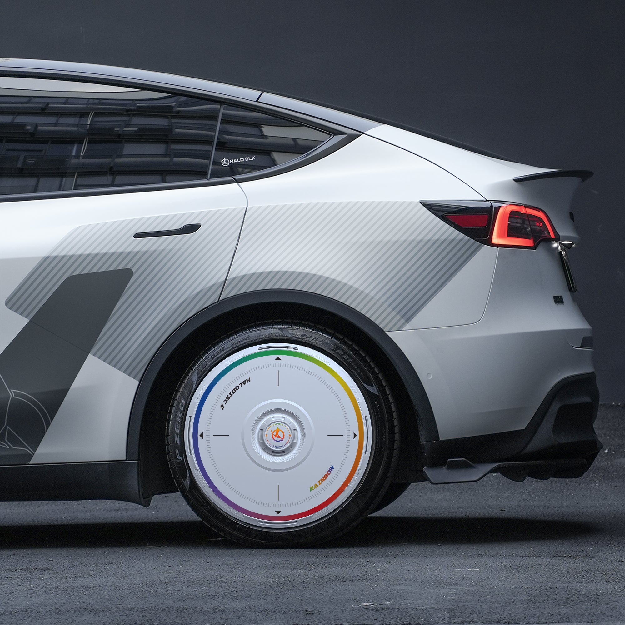 HALODISC 2 Wheel Covers for Tesla Model Y 21" Überturbine Wheels丨Rainbow Road