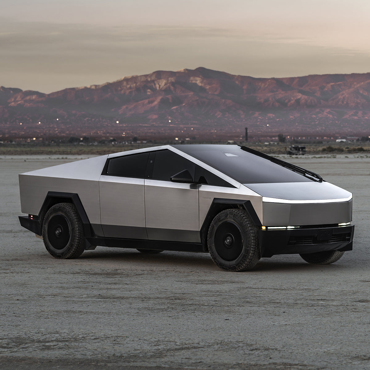 Black Tesla Wheel Covers: HALODISC 2 RTP | HALOBLK