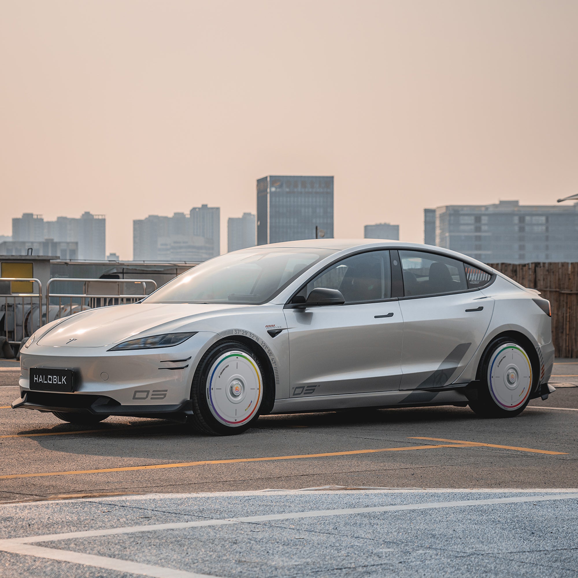 HALODISC 2 Wheel Covers for Tesla Model 3 Highland 20" Warp Wheels丨Rainbow Road