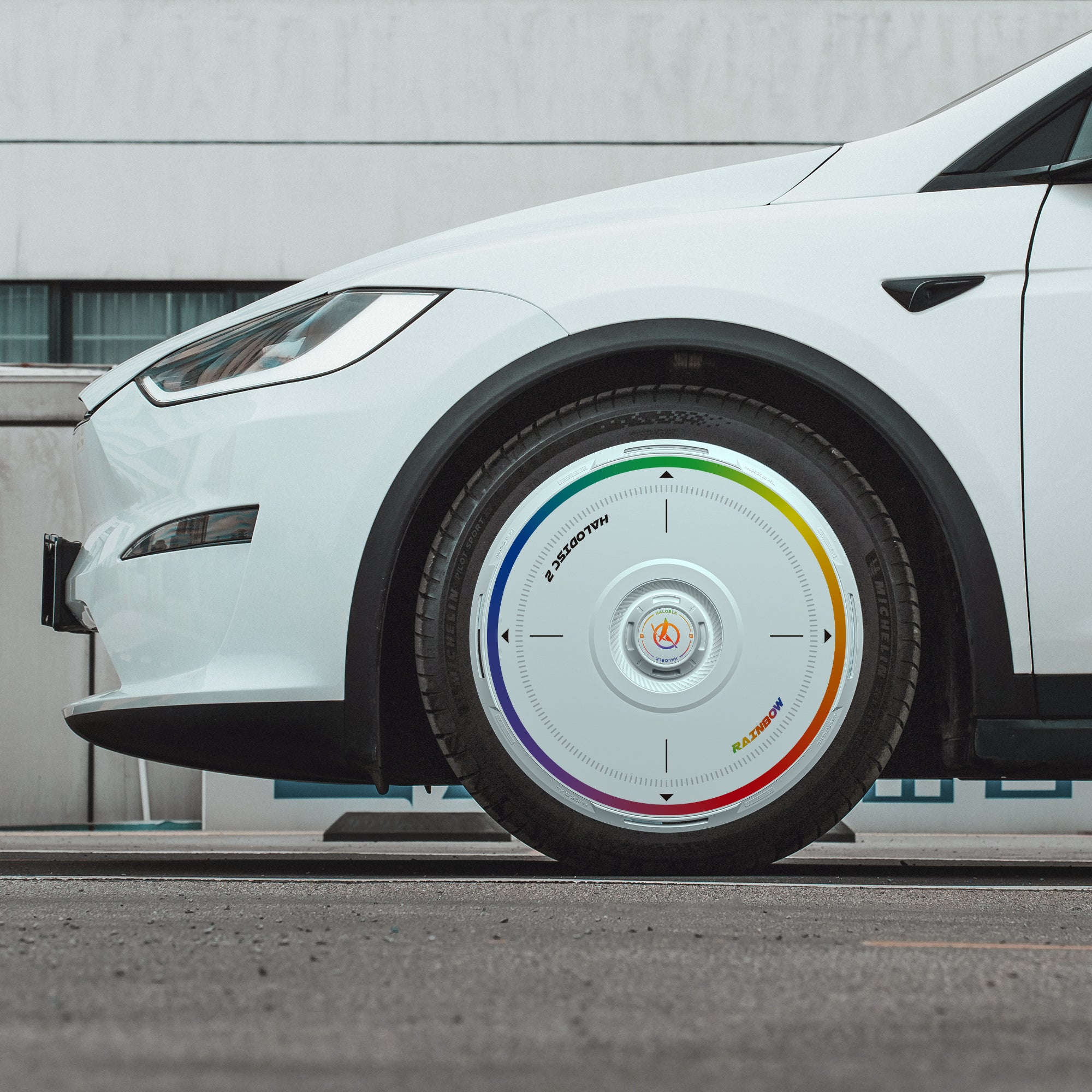 HALODISC 2 Wheel Covers for Tesla Model X 2016-2020 20" Staggered Wheels丨Rainbow Road