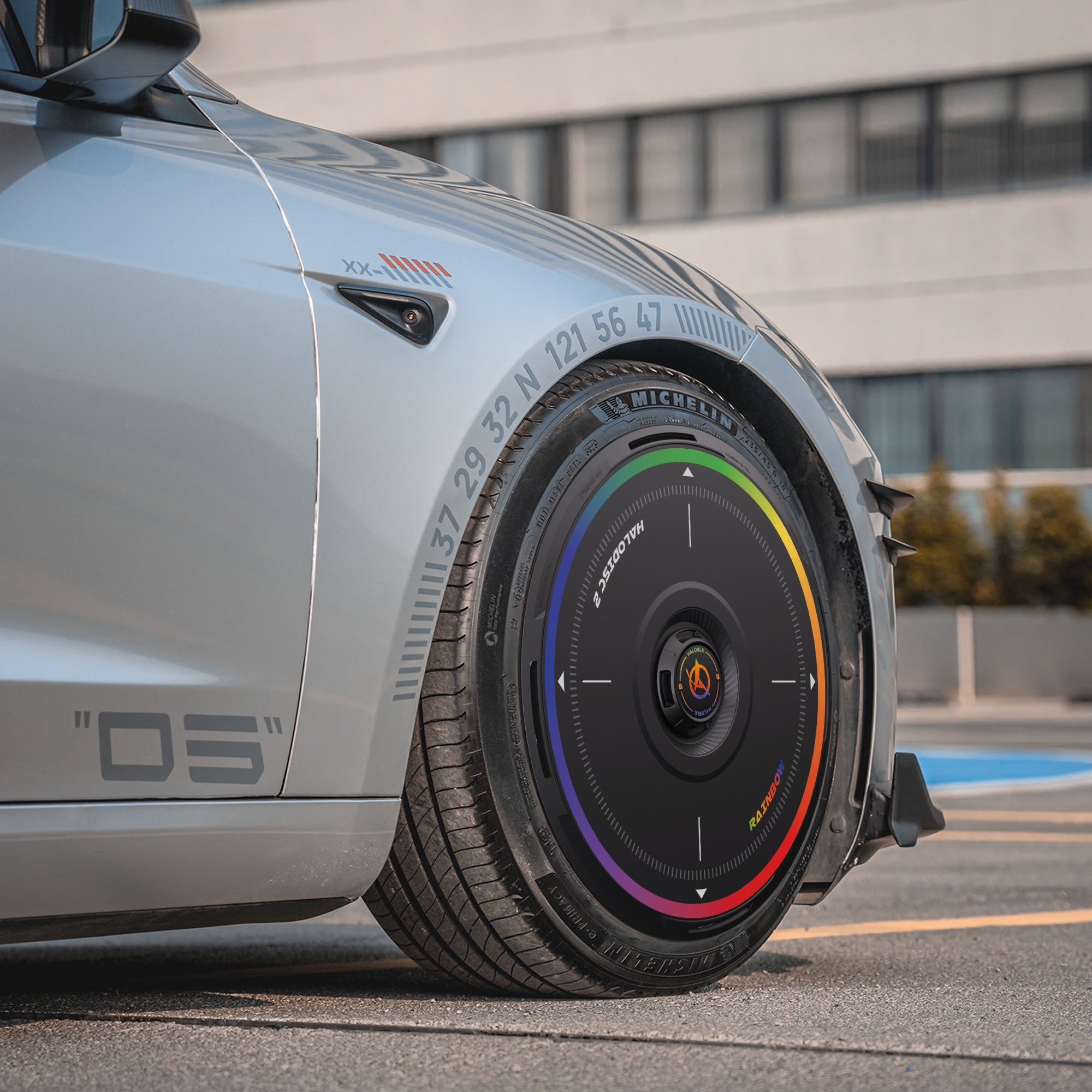 HALODISC 2 Wheel Covers for Tesla Model 3 Highland 20" Warp Wheels丨Rainbow Road