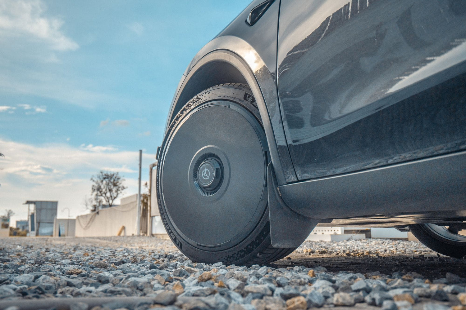 Tesla Wheel Covers 2025 – Smart Aero Covers Upgrade for All Tesla Models