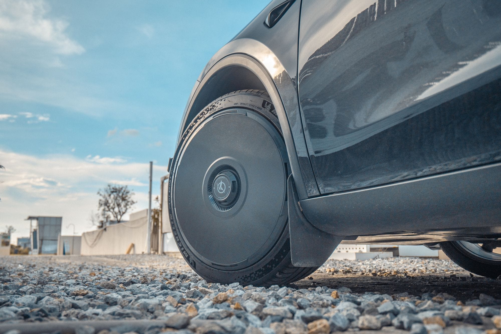 Tesla Wheel Covers 2025 – Smart Aero Covers Upgrade for All Tesla Models