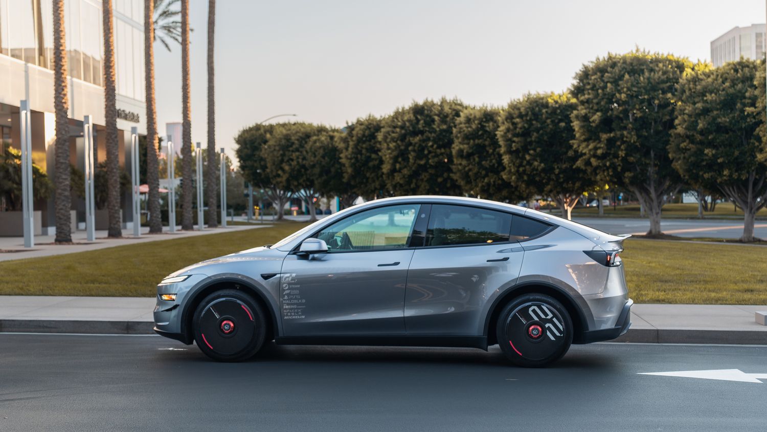 Best Tesla Model Y Wheel Covers in 2026 [Top Picks]