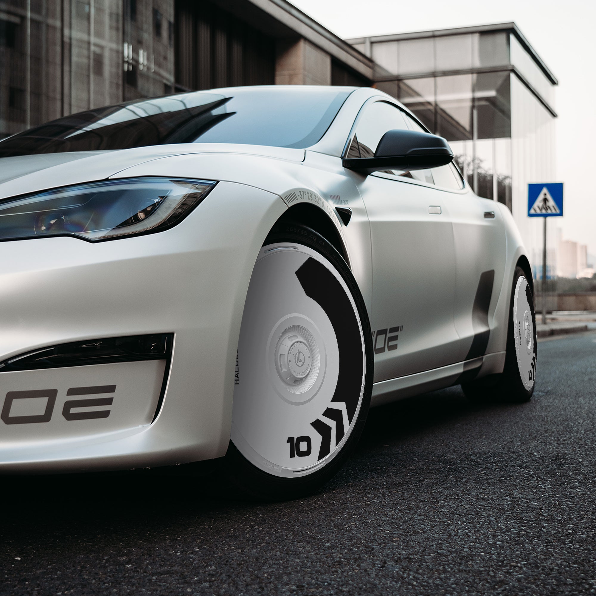 HALODISC 2 Wheel Covers for Tesla Model S 21" Arachnid Wheels丨Arrow